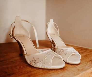 Light coloured wedding shoes